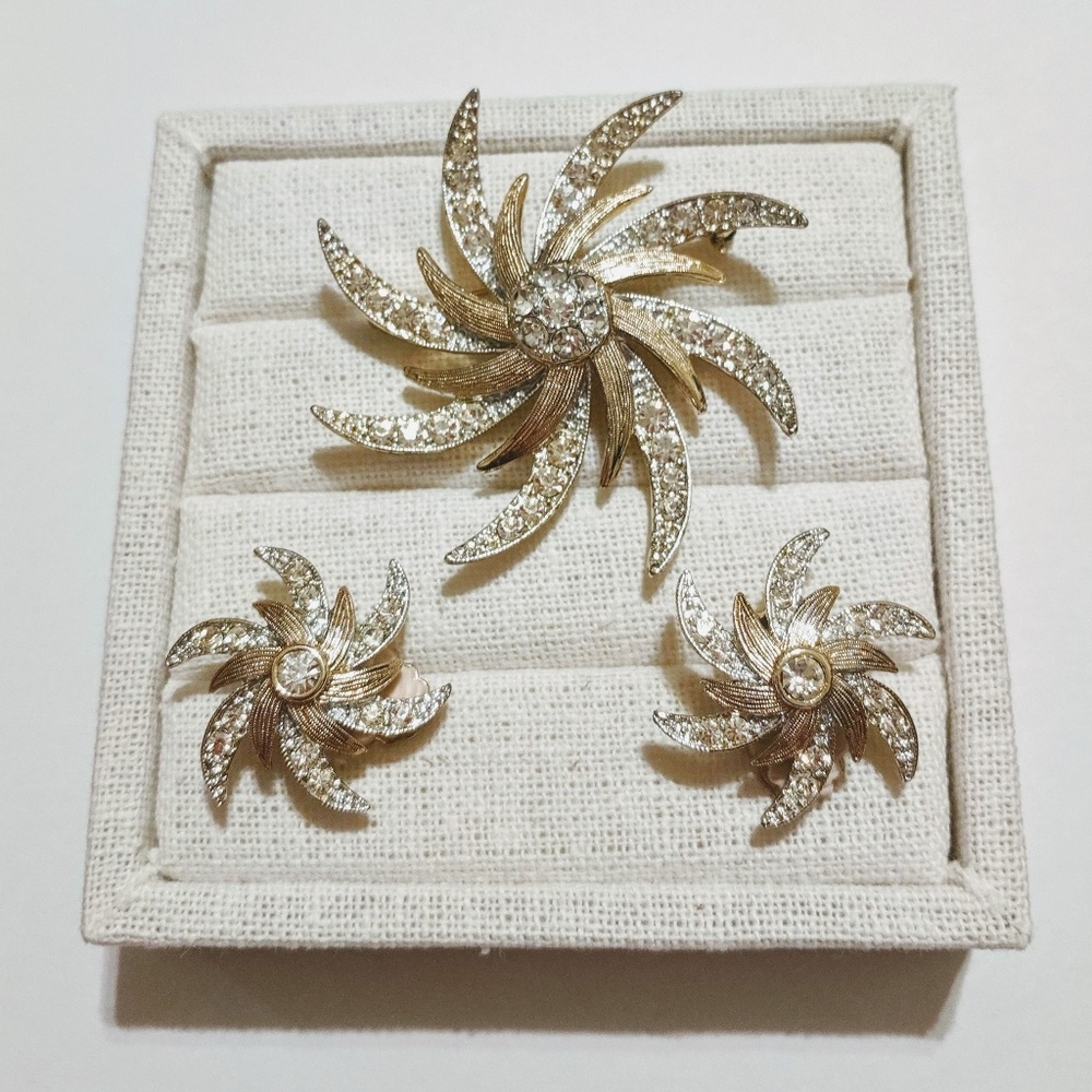 Vintage Sarah Coventry Evening Comet Set